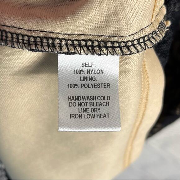 LULU'S | "Heartfelt Thoughts" Black Lace Sleeveless Bodycon Midi Dress - Picture 11 of 12